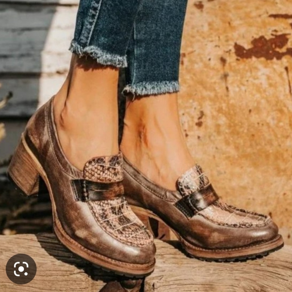 Freebird Bristol Pink Size 7 Perfect condition. Pink and Brown Leather